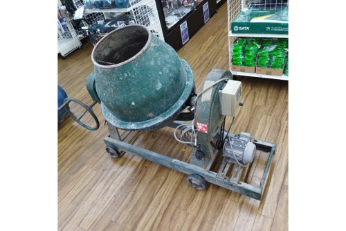 工具の電動工具