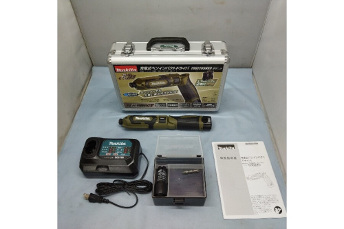 工具のインパクトドライバー