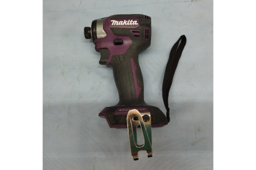 インパクトドライバーのマキタ（MAKITA）