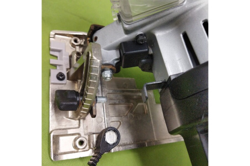 日立工機の100mm集塵丸のこ