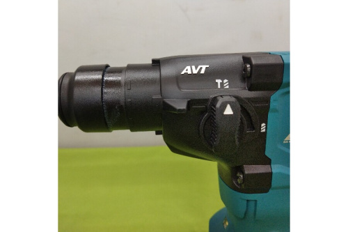 マキタ（MAKITA）の充電式ハンマドリル
