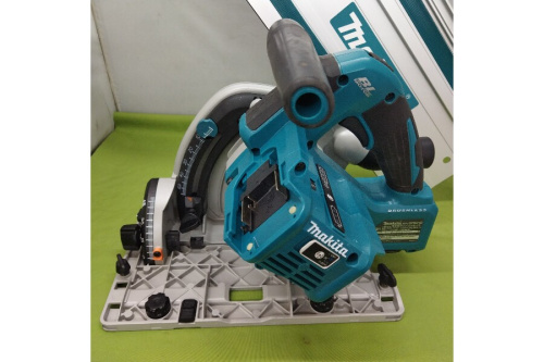 丸ノコのマキタ（MAKITA）