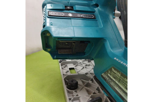 工具専門店