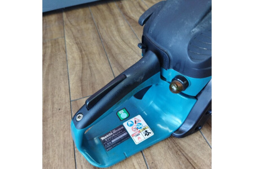 マキタ（MAKITA）のエンジンチェーンソー