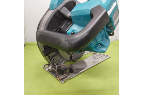 丸ノコのマキタ（MAKITA）