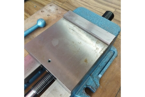 工具用品のナベヤ
