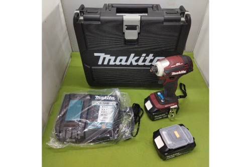 工具のインパクトドライバー