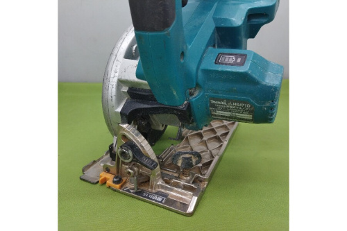 マキタ（MAKITA）の充電式丸ノコ
