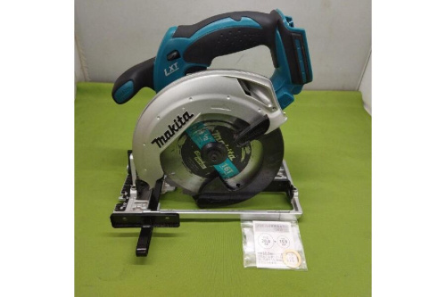 工具の丸ノコ