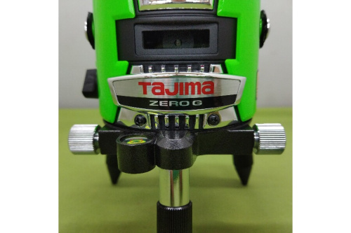 タジマのレーザー墨出し器