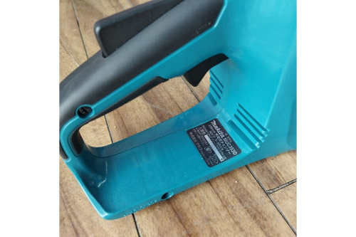 マキタ(MAKITA)のチェーンソー