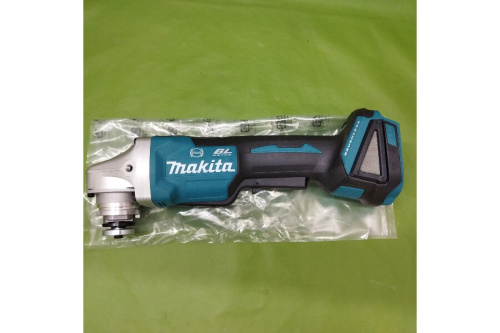 ディスクグラインダーのマキタ（MAKITA）