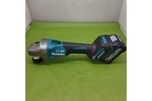 ディスクグラインダーのマキタ（MAKITA）