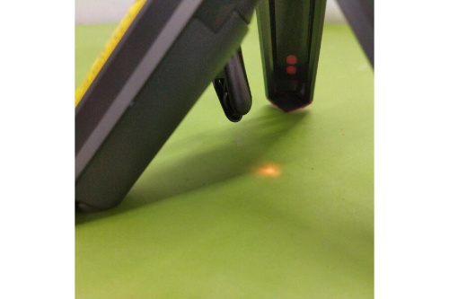 レーザーマーカーの壁一文字タイプ