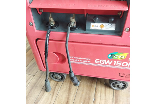 新ダイワのエンジン溶接機