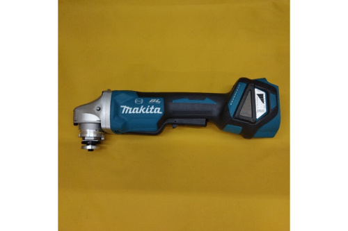 ディスクグラインダーのマキタ（MAKITA）