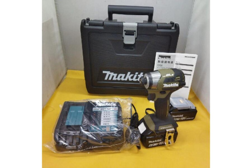 工具のインパクトドライバー