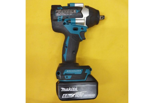 マキタ（MAKITA）の充電式インパクトレンチ