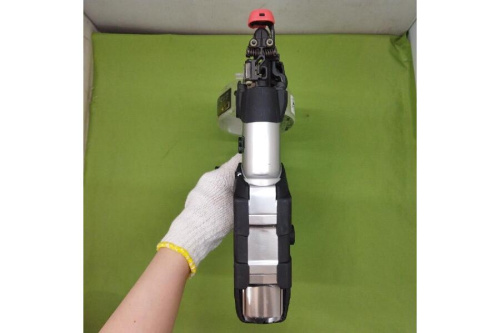 ハイコーキ(HiKOKI)の高圧ねじ打機