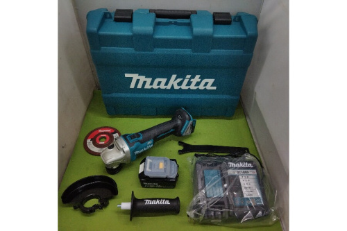 工具のディスクグラインダー