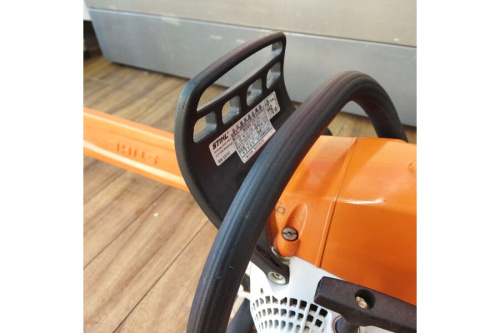 スチール（STIHL）のチェンソー