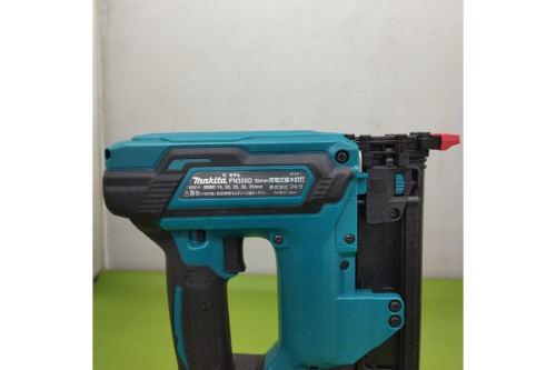 マキタ(MAKITA)の面目釘打