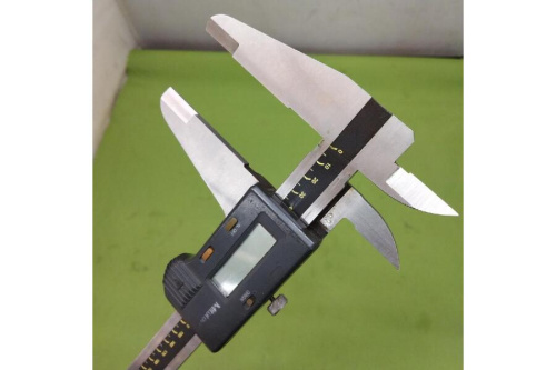 デジタルノギス