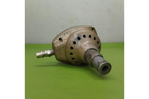 シュナイダージャパンのハンドネイラー