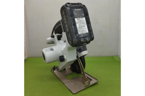 充電パワーカッター１３５のEZ45A2