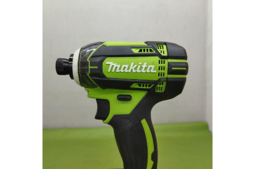 マキタ（MAKITA）の充電式インパクトドライバ