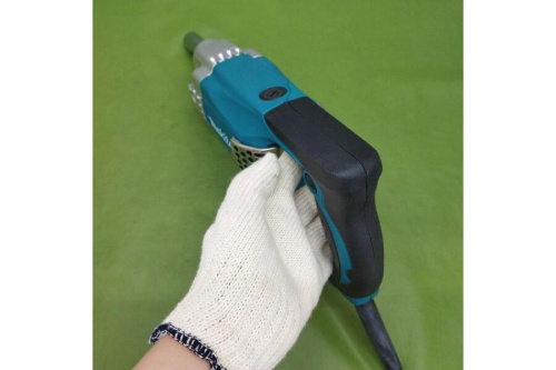 カクハン機の撹拌機