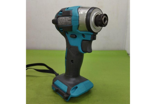 マキタ（MAKITA）の充電式インパクトドライバ