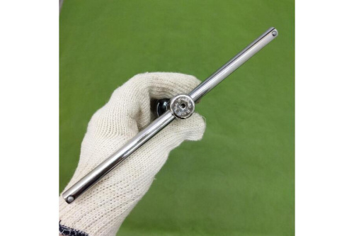 Tハンドルのラチェット付き