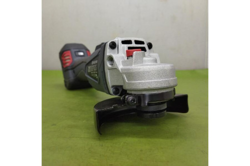 ディスクグラインダー