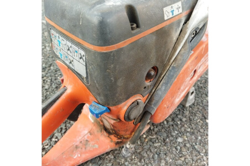 ハクスバーナのコンクリートカッター