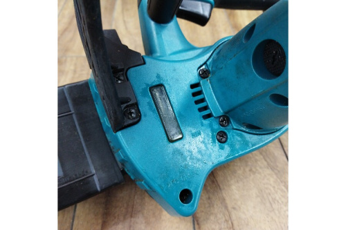 マキタ（MAKITA）のチェンソー