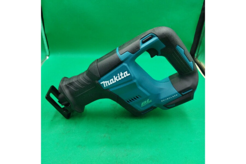 セーバーソーのマキタ（MAKITA）