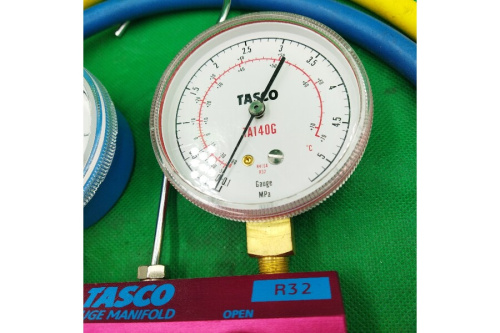 TASCO(タスコ)のゲージマニホールド