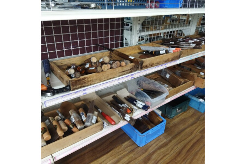 工具専門店