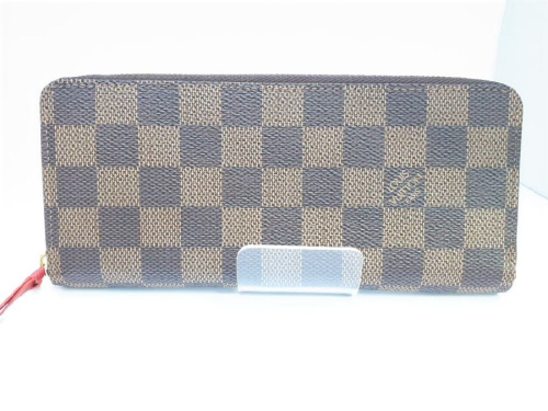 LOUISVUITTON（ルイヴィトン）のポルトフォイユ・クレマンス