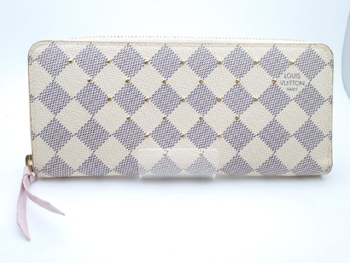 LOUISVUITTON（ルイヴィトン）のポルトフォイユ　クレマンス