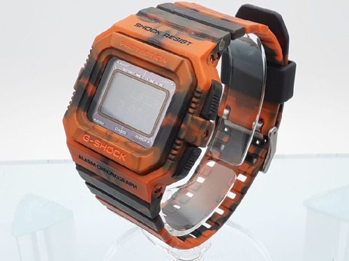 CASIO（G-SHOCK)のカシオ