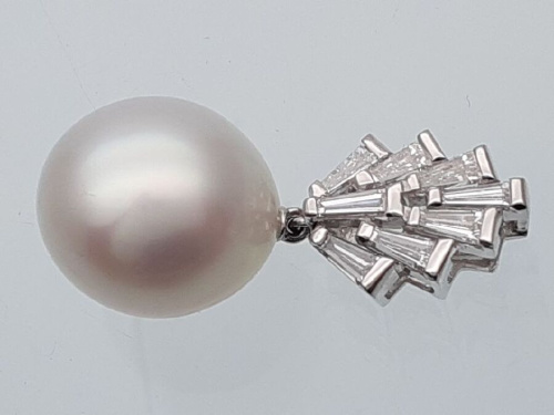 ペンダントトップの浜松市