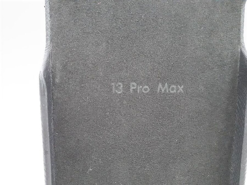 iPhone13ProMaxのモノグラム