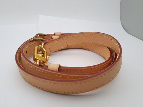 LOUISVUITTON(ルイヴィトン）のストラップ