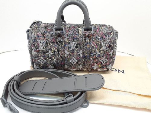 ブランドバッグ・財布のLOUISVUITTON(ルイヴィトン）