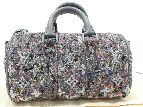 LOUISVUITTON(ルイヴィトン）のキーポル