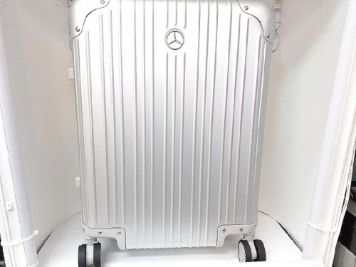 ブランドバッグ・財布のメルセデスベンツ