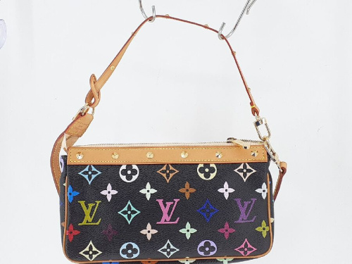 LOUIS VUITTON（ルイヴィトン）のバッグ　中古