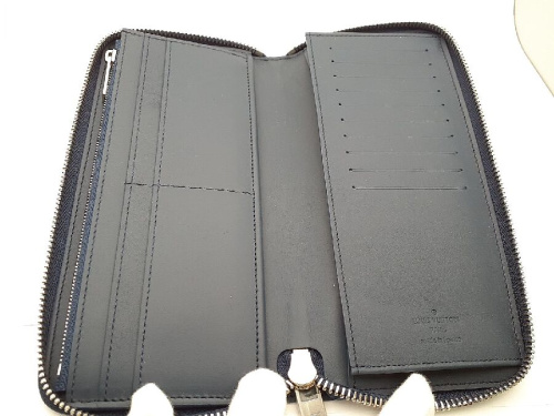 M81767のヴィトン財布新作